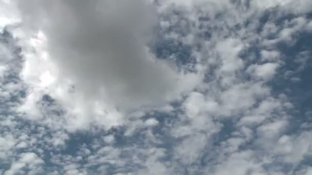 Tijdspanne van storm wolken — Stockvideo