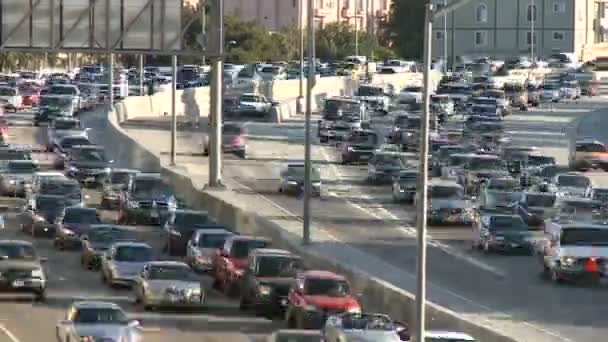 Большой город - Лос-Анджелес - 405 Freeway - Time Traffic — стоковое видео