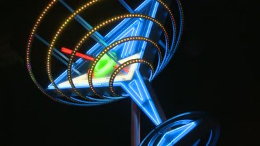 las vegas Neon martini cam tabela