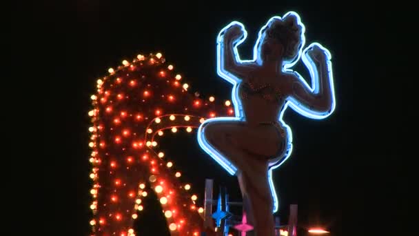 Neon Lady Boot Sign in Las Vegas — Stock Video