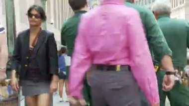 zaman atlamalı bir kalabalığın wall Street