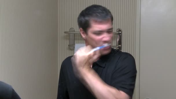 Brushing Teeth — Stock Video