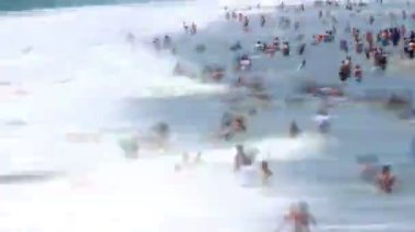 zaman atlamalı kalabalık Beach