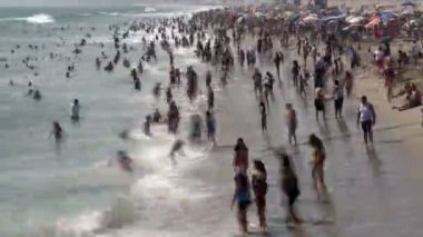 kalabalık plaj santa Monica - zaman atlamalı