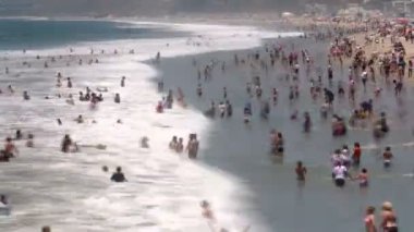 kalabalık plaj santa Monica - zaman atlamalı