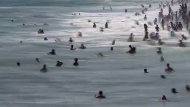 Playa llena de gente en Santa Mónica - Time Lapse — Vídeo de stock