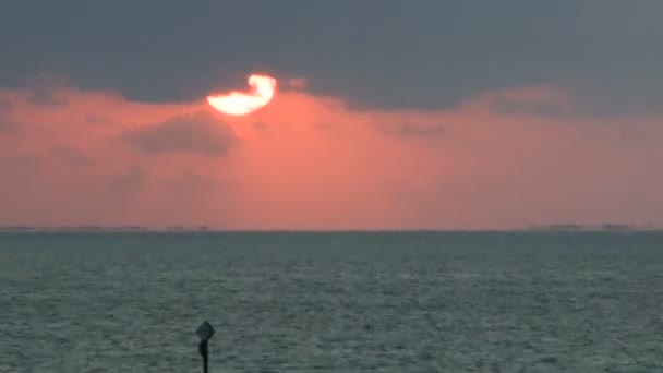 Coucher de soleil rouge orange - laps de temps — Video