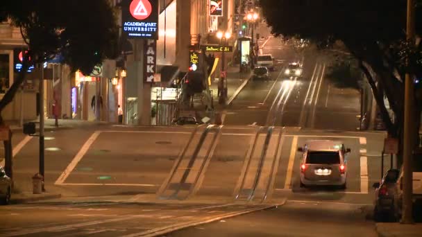 В Лос-Анджелесе произошло ДТП с участием грузовика — стоковое видео