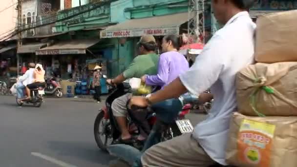 Rušné ulice provoz ve Vietnamu Asie — Stock video