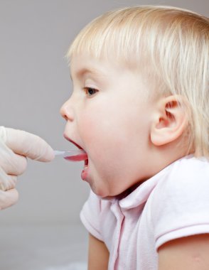 Çocuk bir ilacı