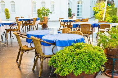 masa ve sandalye Açık Restoran