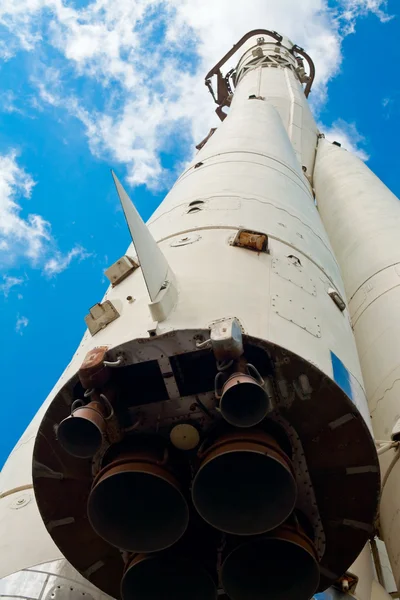 最初のソ連宇宙ロケット記念碑 — ストック写真