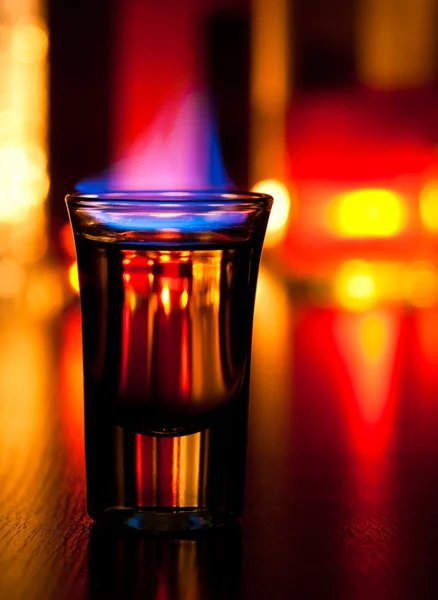 Flaming cocktail — Stock Photo, Image