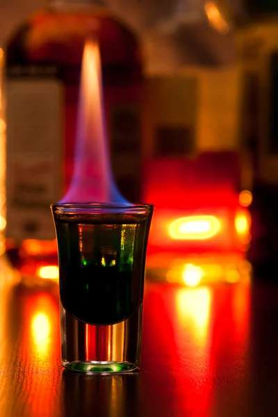 Flaming cocktail — Stockfoto