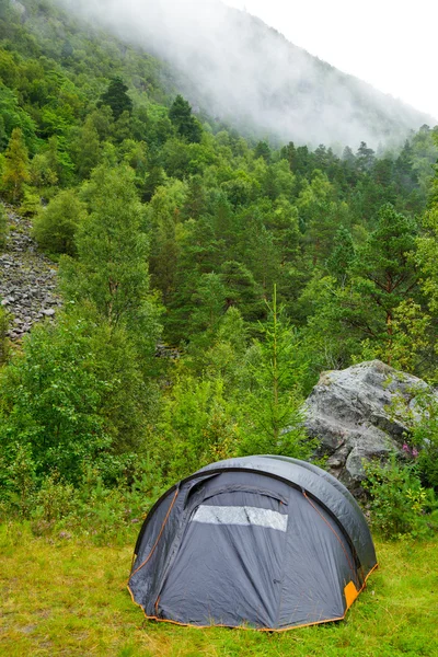 Camping de montaña — Foto de Stock