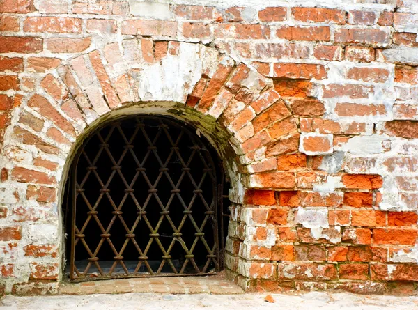 Grated window — Stockfoto