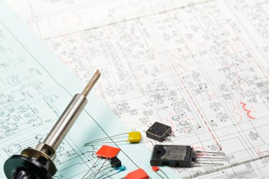 elektronik bileşenler bir düzeni