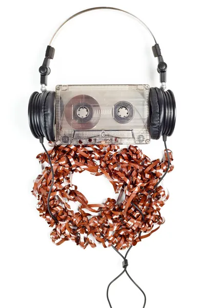 Hörlurar på kompakt kassett — Stockfoto