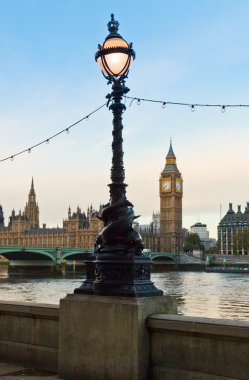Londra sokak lambası