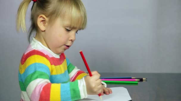 Ζωγραφική παιδιών — Αρχείο Βίντεο