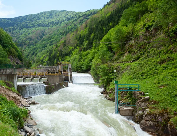 Central hidroeléctrica — Fotografia de Stock