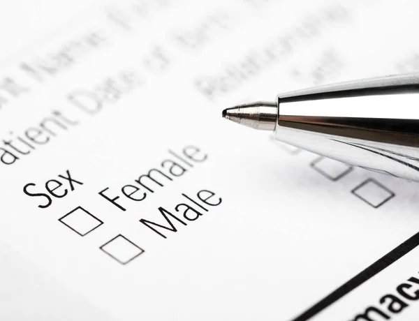Pen Mannelijke Vrouwelijke Optie Selectievakjes Een Document Vorm — Stockfoto