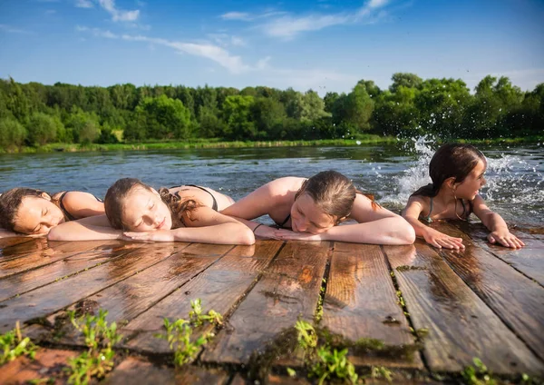 Little Girls Relaxing Deck Lake Enjoying Summer Holidays — Stock Photo, Image