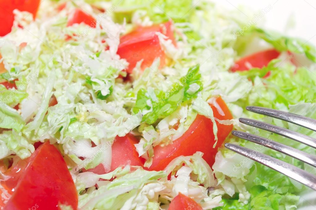 Tomato salad with Chinese cabbage