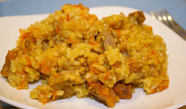 Pasta con carne picada y cebolla —  Fotos de Stock