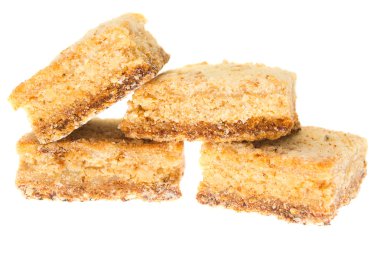 Beyaz arka plan üzerinde izole kurabiye