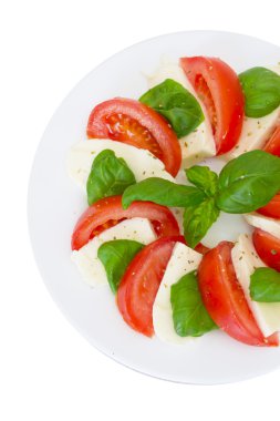 Caprese salatası