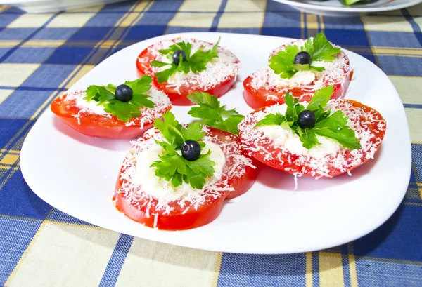 Tomaten met kaas — Stockfoto