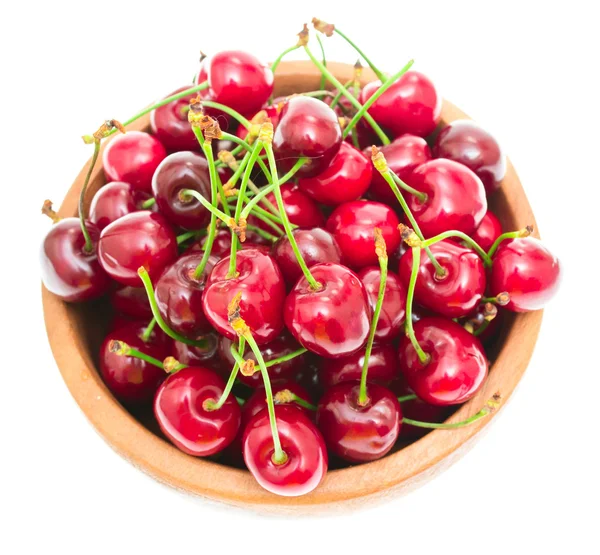 Cherry dalam mangkuk terisolasi pada latar belakang putih — Stok Foto