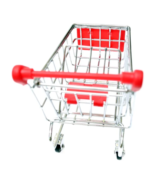 Beyaz izole kırmızı alışveriş sepeti — Stok fotoğraf