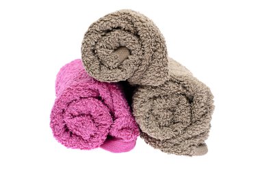 Beyaz arkaplanda izole havlular