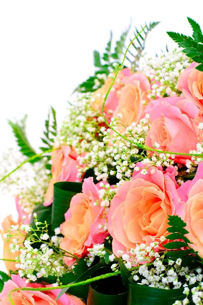 Kleurrijke bloemen boeket geïsoleerd op witte achtergrond — Stockfoto