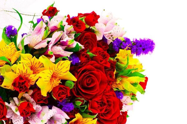 Barevné květiny kytice izolované na bílém pozadí — Stock fotografie