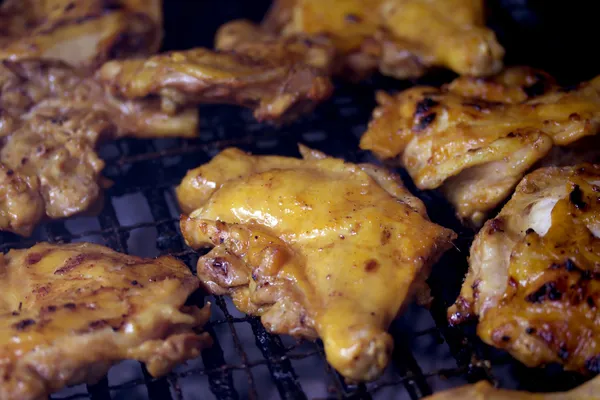 Barbecued chicken — Stock Photo, Image