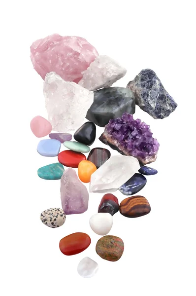 Gruppe af forskellige slags krystaller på hvid baggrund - Stock-foto