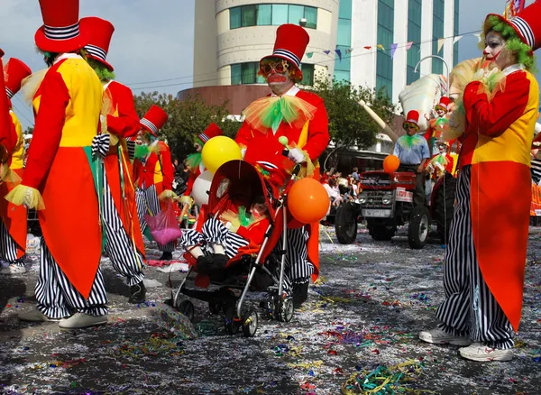 Clowns du carnaval de rue — Photo