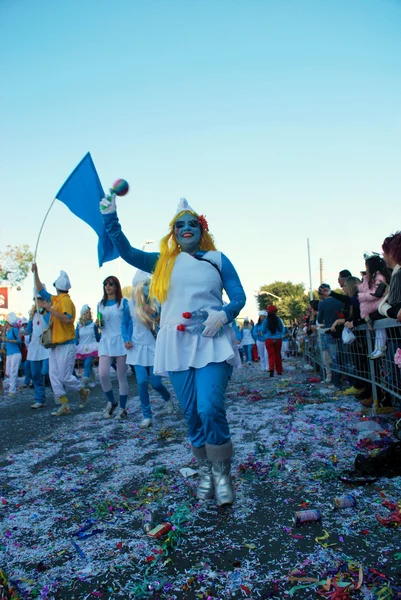 Gata karneval - Smurfarna — Stockfoto