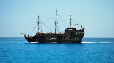 korsan gemisi