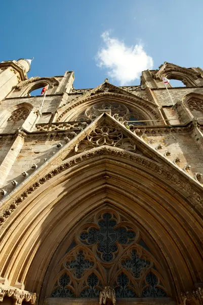 St.Nicholas Katedrali dönüştürülmüş lala mustafa Paşa Camii