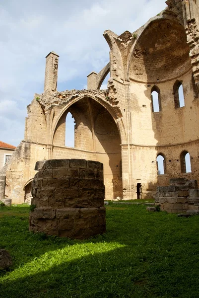 Ruinerna av st george av grekerna kyrkan — Stockfoto