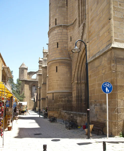 Antiga Catedral de Santa Sofia, que agora é a Mesquita Selimiye, Norte de Chipre Imagens De Bancos De Imagens Sem Royalties