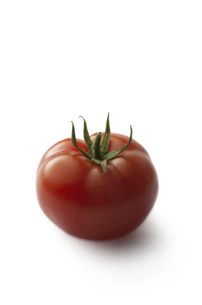 Legumes: Tomate isolado sobre fundo branco — Fotografia de Stock