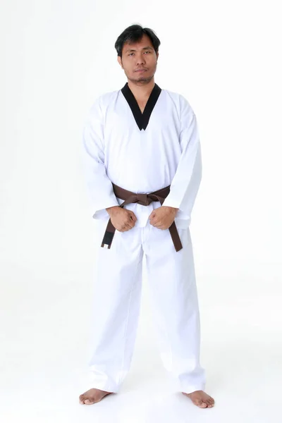 Isolierte Porträtaufnahme Eines Asiatischen Männlichen Tae Kwan Mittleren Alters Als — Stockfoto