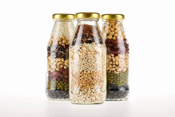 Botellas Vidrio Transparente Contienen Granos Cereales Orgánicos Limpios Semillas Cultivos — Foto de Stock