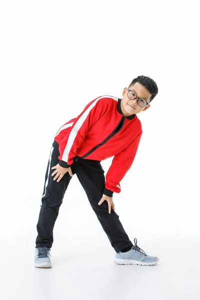 Прекрасный Вырезанный Портрет Сильного Молодого Здорового Азиатского Мальчика Красной Куртке — стоковое фото
