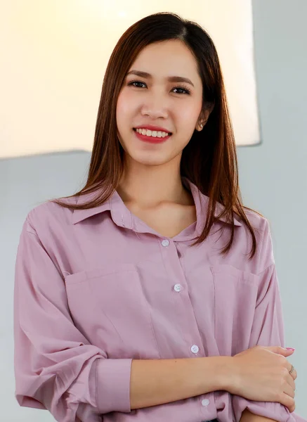 Asian Beautiful Adult Female Model Long Hair Wearing Casual Shirt — Stock Photo, Image